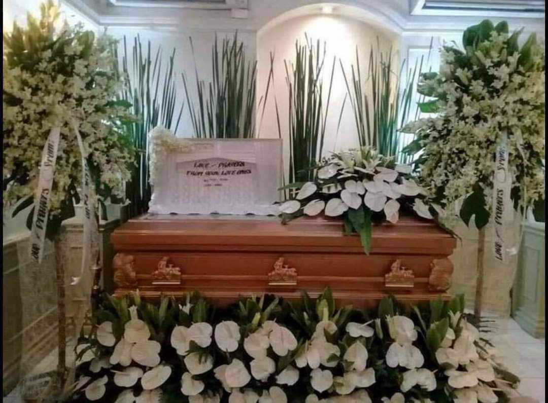 4 sets WHITE FUNERAL