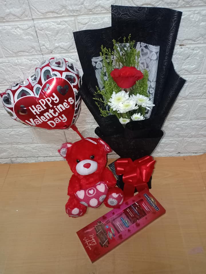 Valentines Gift Combo 12