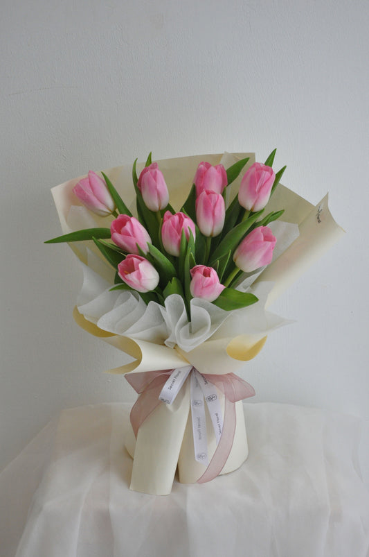 10 Pink Tulips
