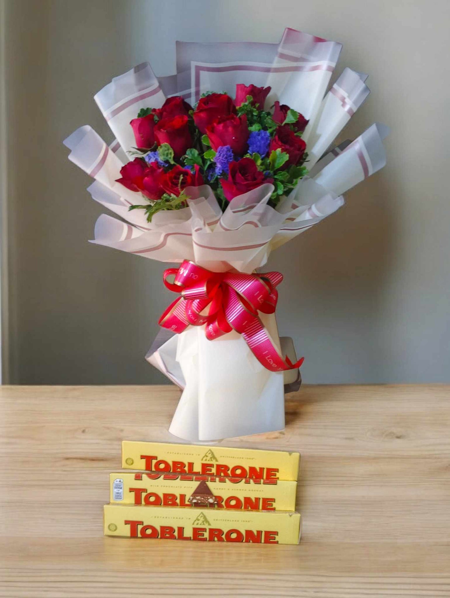 12 Red Roses with Tobleron