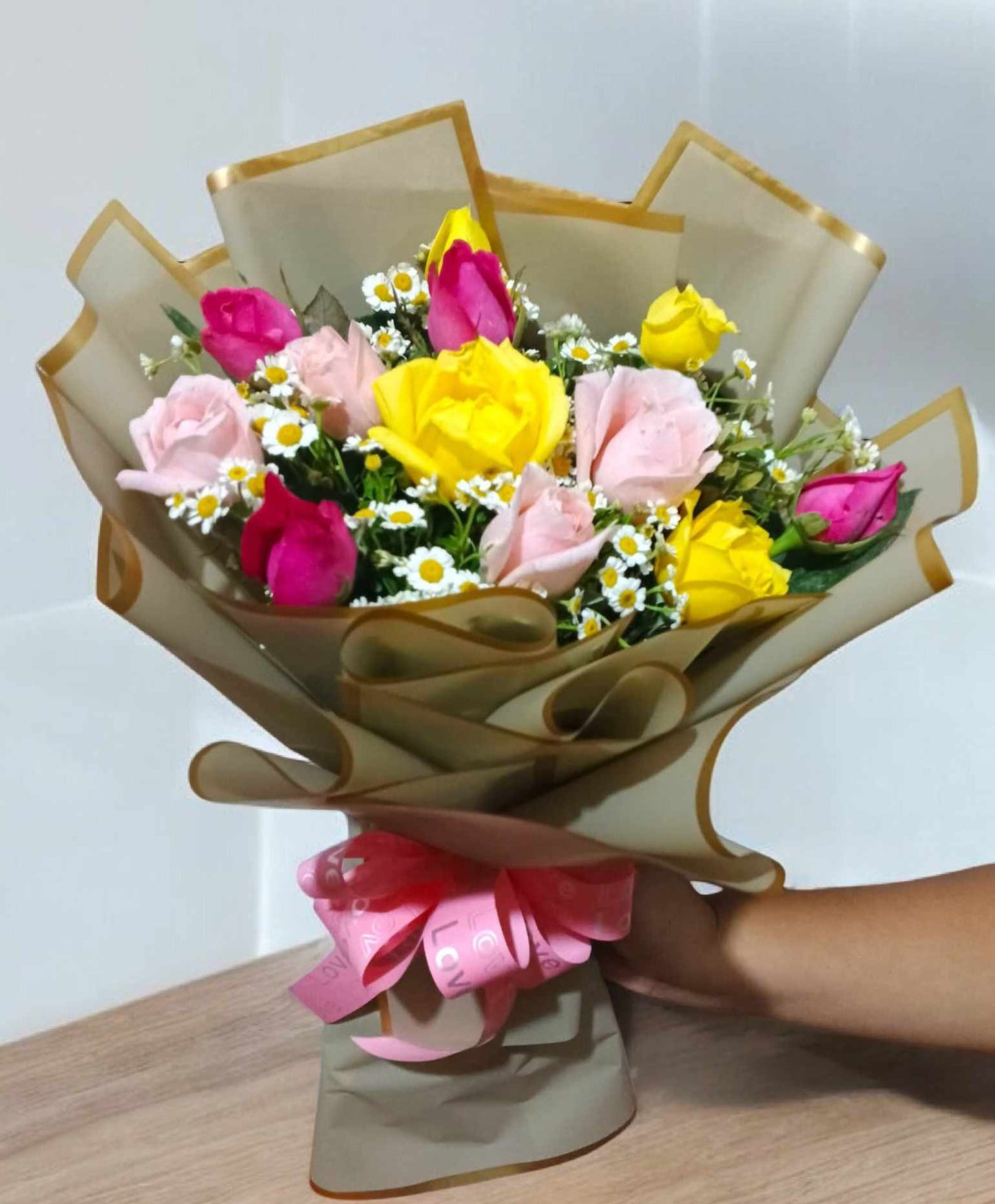 1dz. Mixed Colorful Roses