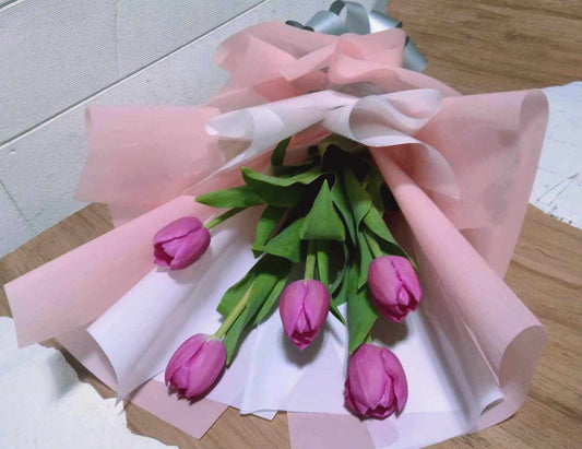 5pcs. Pink Tulips