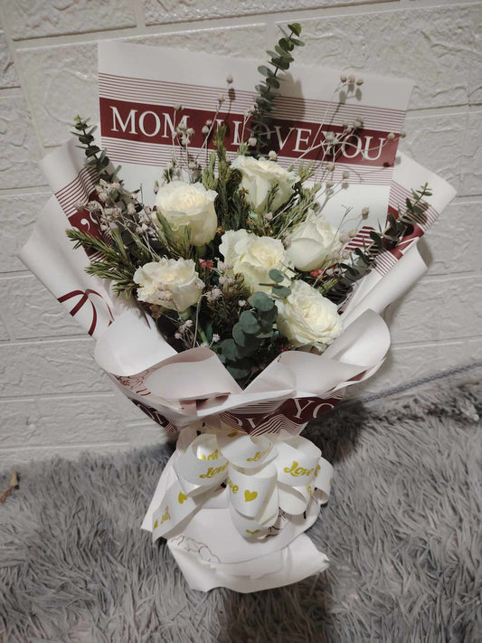 6 White roses Bouquet