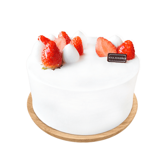 Korean Strawberry and Soft Cream Cake, Size 6.5 inches