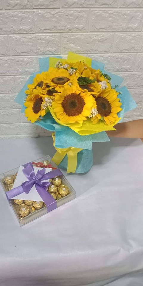 Sunflowers w/ Ferrero Chocolate