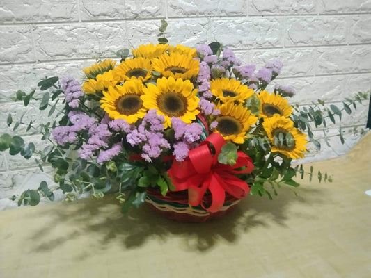 1dz Sunflowers in Basket