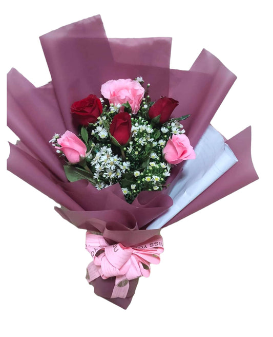 6 Red and Pink Roses Bouquet